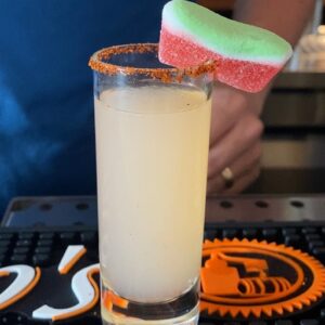 mexican candy shot recipe-Garnish with lime wedge